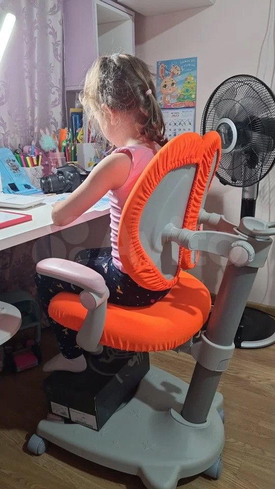 Детское кресло